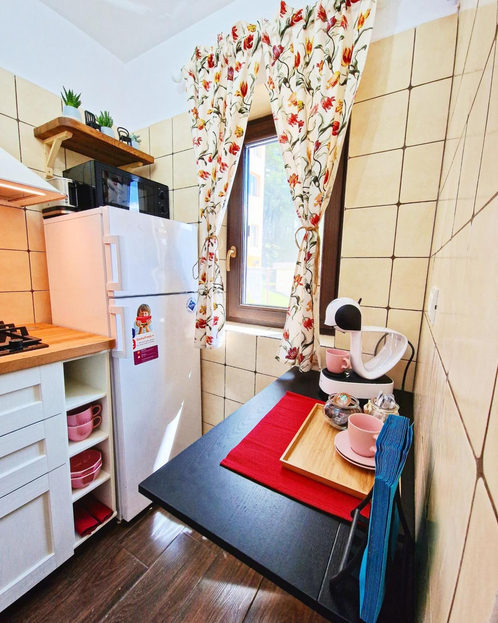 Amor Tirol Busteni (Adults Only) Exterior foto
